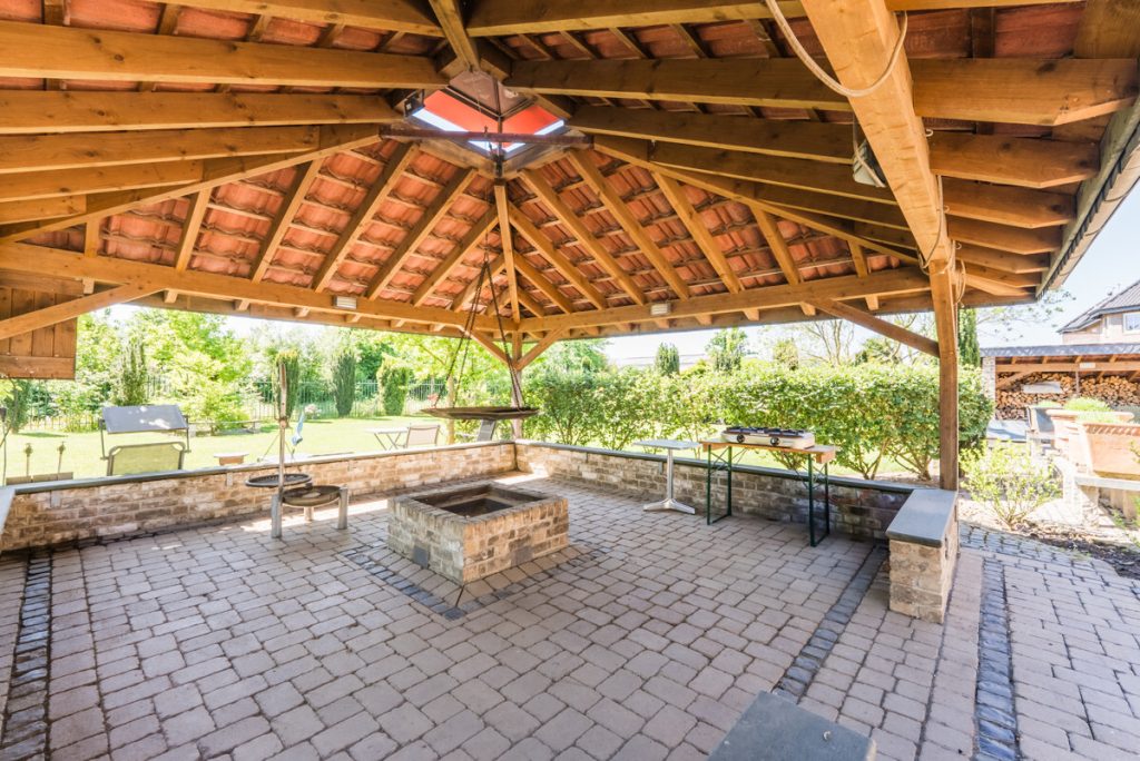 Immobilienangebot - Brühl - Alle - Vielseitiges Wohnen unter einem Dach  -  Großzügig, Naturnah, Effizient