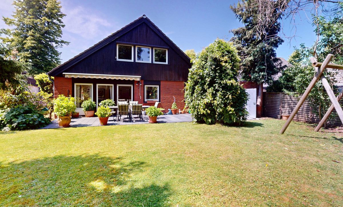 Immobilienangebot - Köln / Müngersdorf - Alle - Freistehendes Einfamilienhaus  -  Ruhige Familienlage  -  Schöner Garten