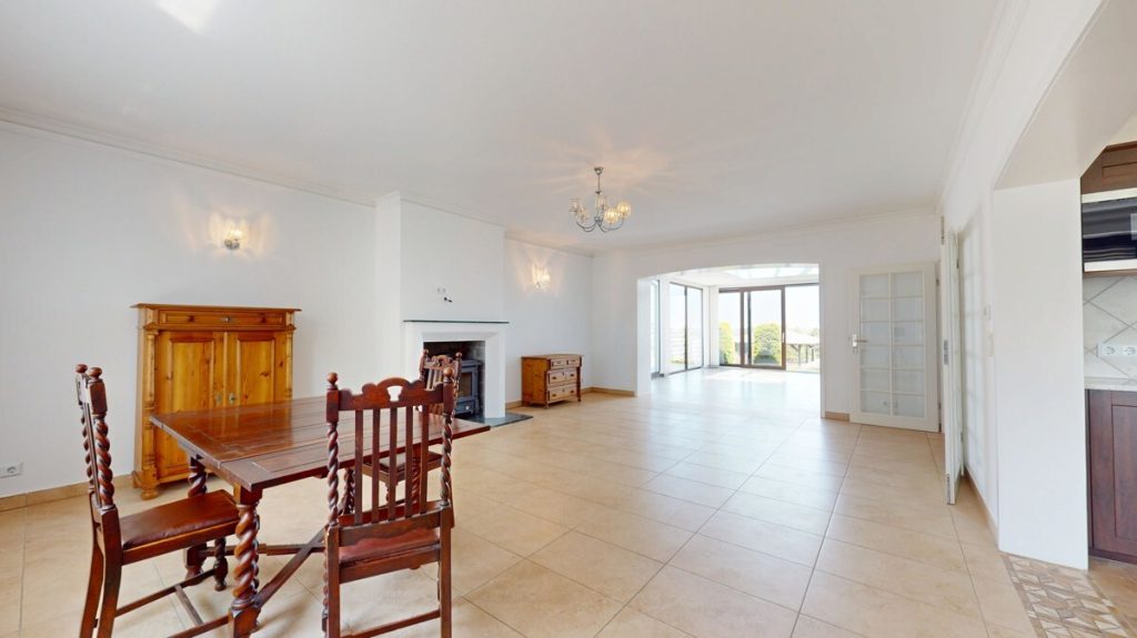 Immobilienangebot - Pulheim / Stommeln - Alle - Weitblick  -  207 m² ebenerdiges Wohnen  -  2016 kernsaniert