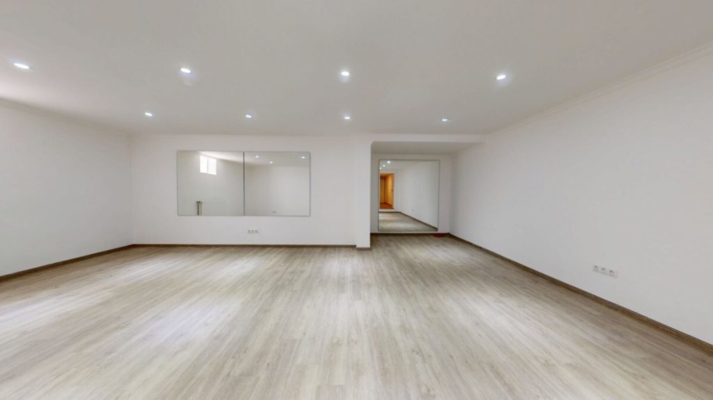 Immobilienangebot - Pulheim / Stommeln - Alle - Weitblick  -  207 m² ebenerdiges Wohnen  -  2016 kernsaniert