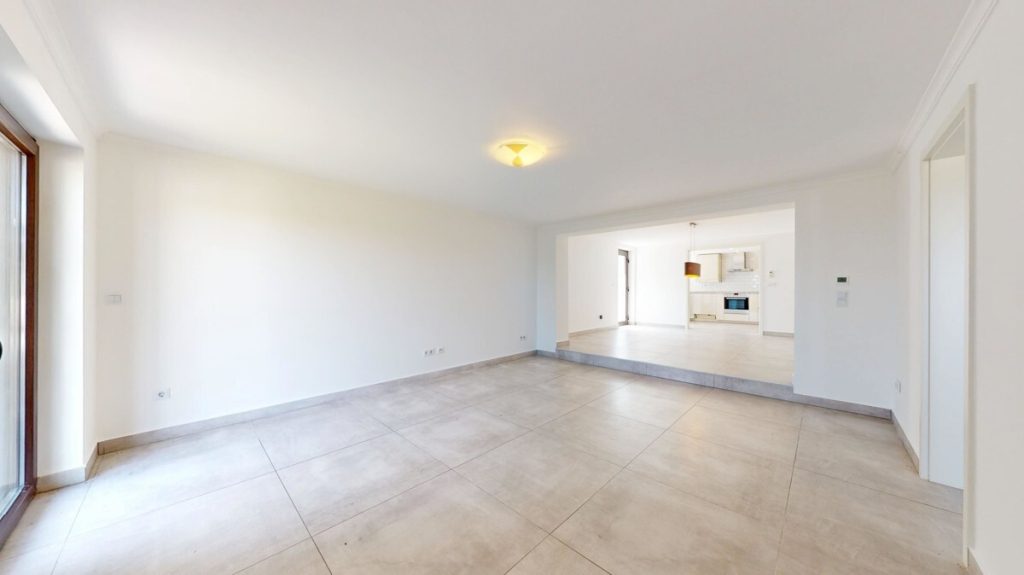 Immobilienangebot - Pulheim / Stommeln - Alle - Weitblick  -  207 m² ebenerdiges Wohnen  -  2016 kernsaniert