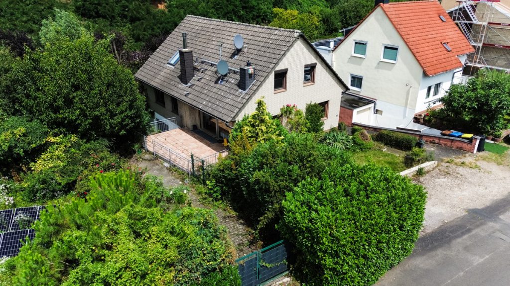Immobilienangebot - Frechen-Königsdorf - Grundstücke - Grundstück mit 933 m²  -  Neubaupotenzial in Toplage von Frechen-Königsdorf