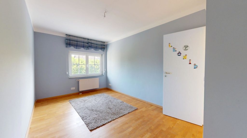 Immobilienangebot - Bergheim / Glessen - Alle - Energieffizientes 5-Zimmer-Haus  -  4-Jahreszeiten-Terrasse  -  Südgarten