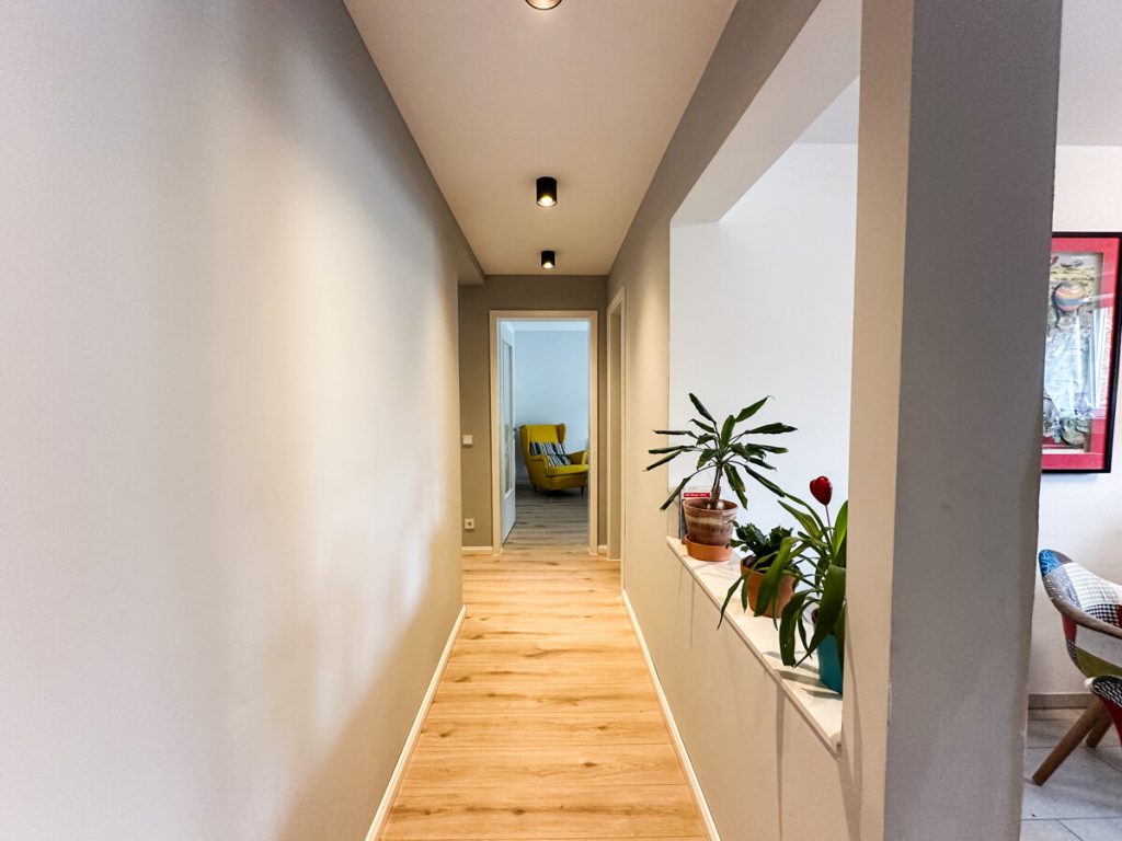 Immobilienangebot - Düsseldorf - Alle - Moderne Mehrgenerationenwohnung  -  Große Einheit  -  Zwei Balkone