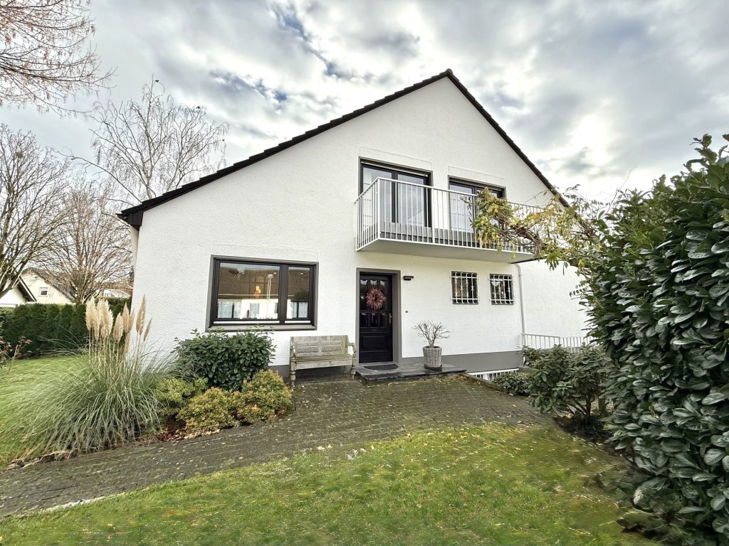 Immobilienangebot - Pulheim - Alle - Doppelhaushälfte mit großem Garten  -  Sauna  -  Top gepflegt  -  Pulheim-Geyen