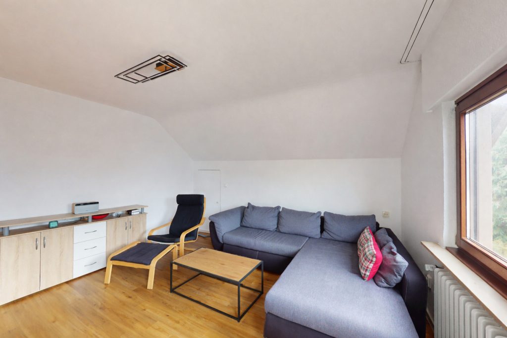 Immobilienangebot - Bonn - Alle - Attraktive Rendite  -  MFH im Alleineigentum