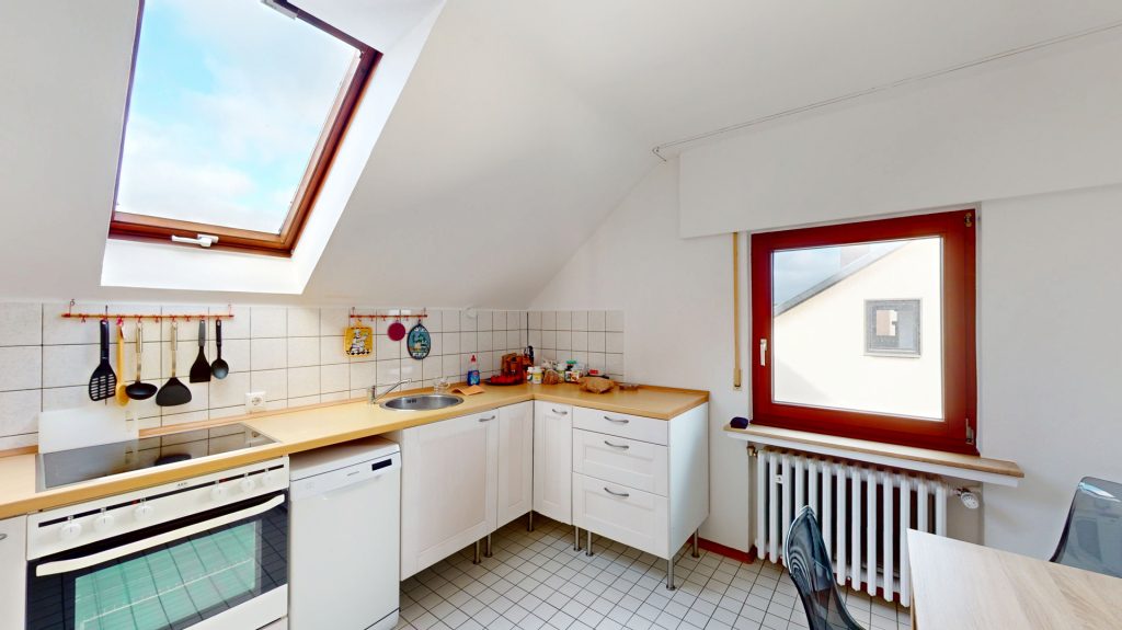 Immobilienangebot - Bonn - Alle - Attraktive Rendite  -  MFH im Alleineigentum