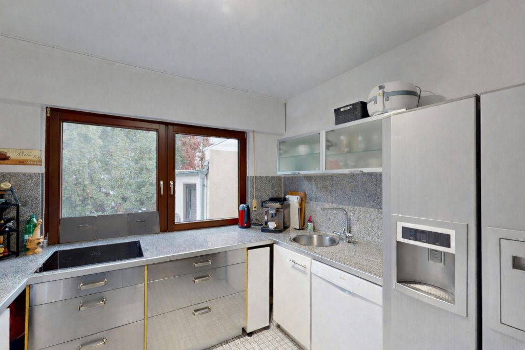 Immobilienangebot - Bonn - Alle - Attraktive Rendite  -  MFH im Alleineigentum
