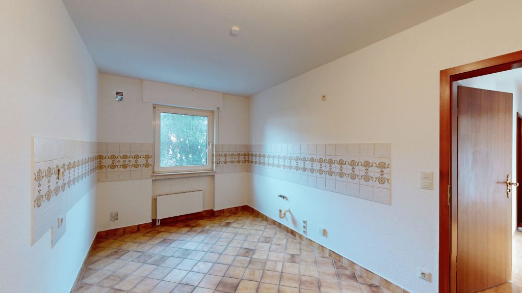 Immobilienangebot - Bonn / Dottendorf - Alle - Tolle Gelegenheit in Dottendorf  -  Als EFH oder ZFH nutzbar  -  Sonniger Garten