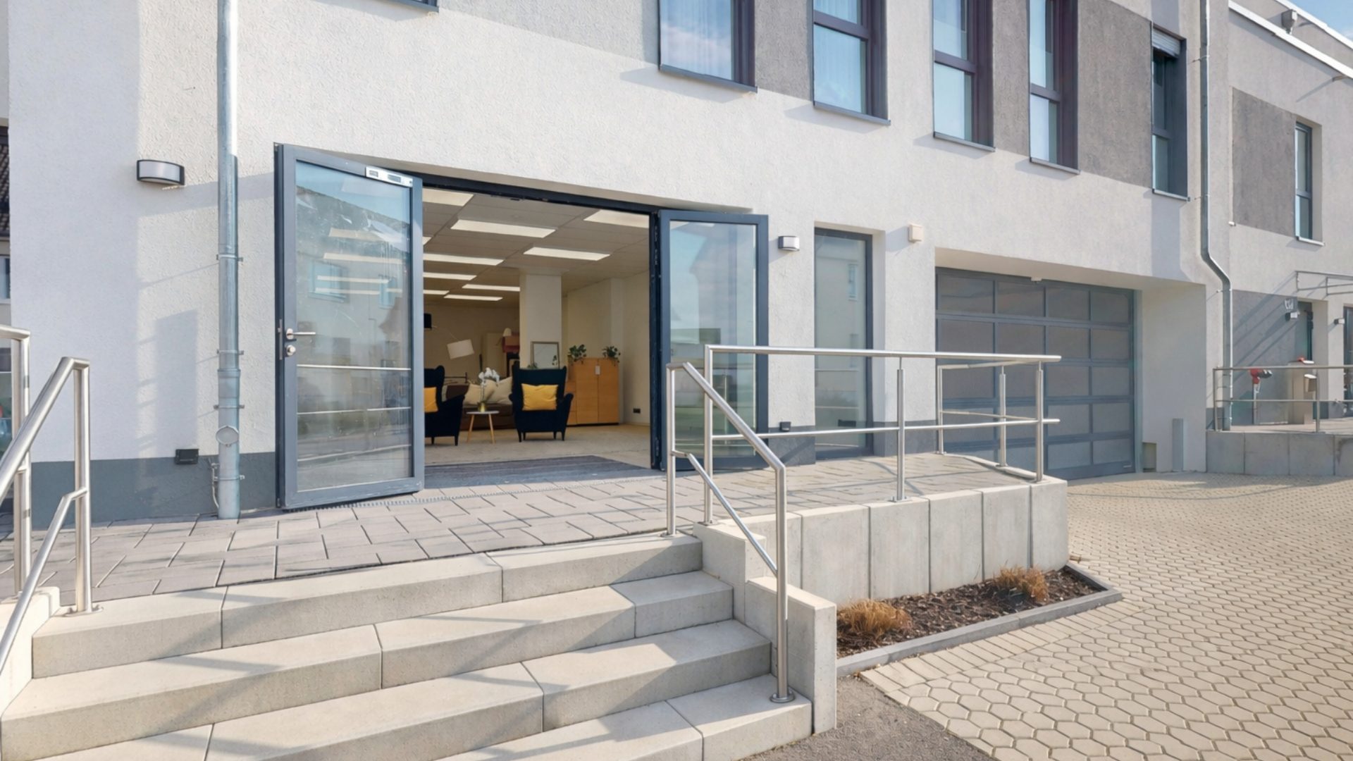 Immobilienangebot - Erftstadt - Alle - Erstklassige Gewerbefläche im Neubau  -  optimal für Beratungsbüros