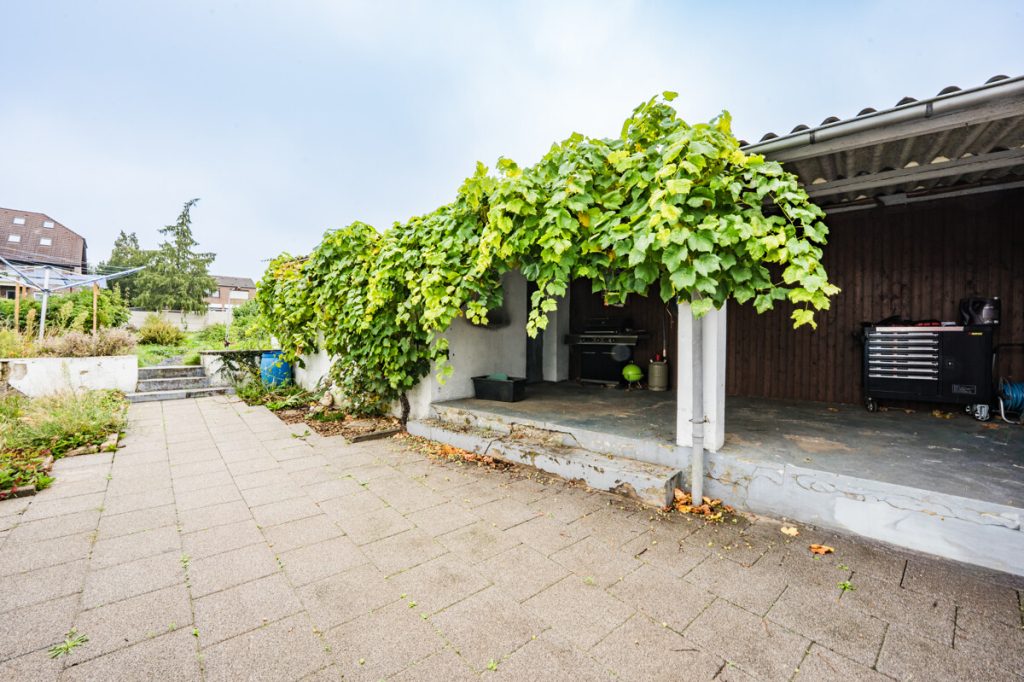 Immobilienangebot - Jülich / Stetternich - Alle - Charmantes Reihenendhaus mit Garten & Erweiterungspotenzial