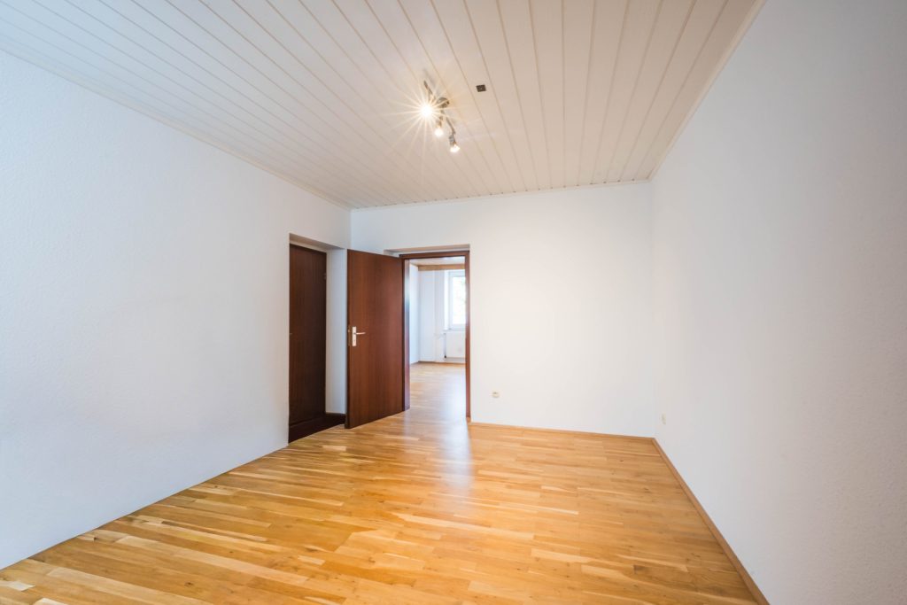 Immobilienangebot - Aachen / Eilendorf - Alle - Mehrfamilienhaus mit 3. WE und attraktivem Entwicklungspotenzial