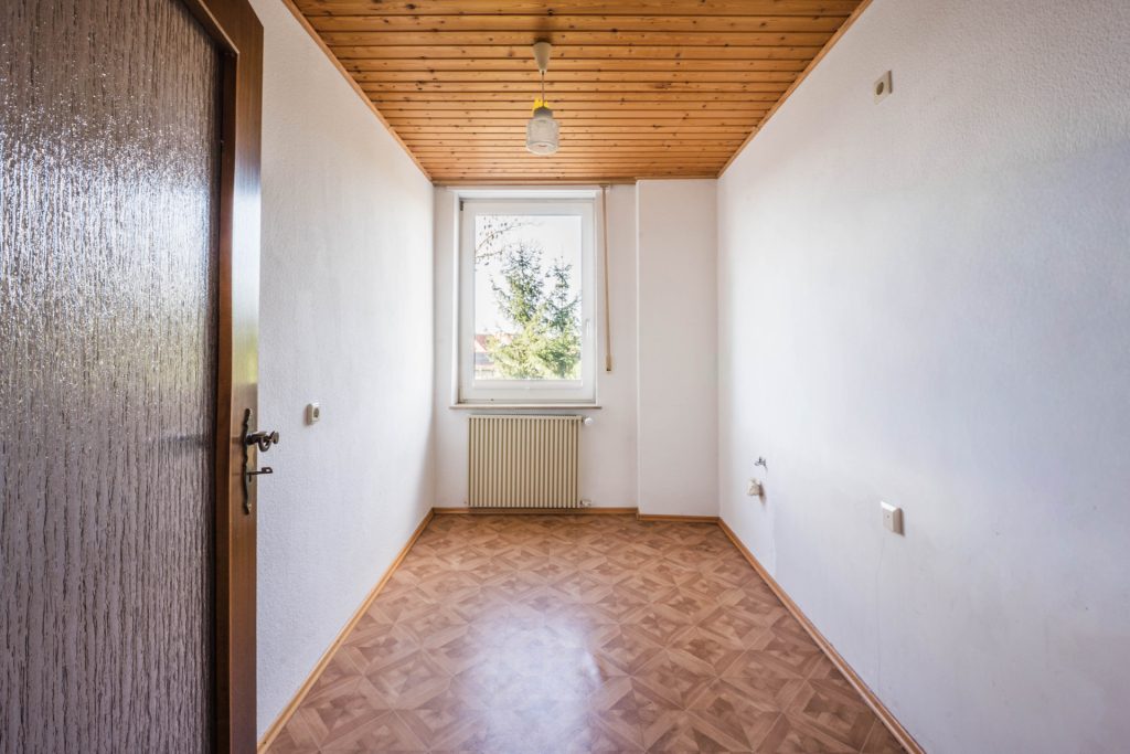 Immobilienangebot - Aachen / Eilendorf - Alle - Mehrfamilienhaus mit 3. WE und attraktivem Entwicklungspotenzial