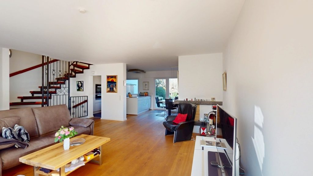 Immobilienangebot - Bonn - Alle - Offenes Wohnkonzept  -  Umfassend modernisiert  -   Zwei Sonnenterrassen