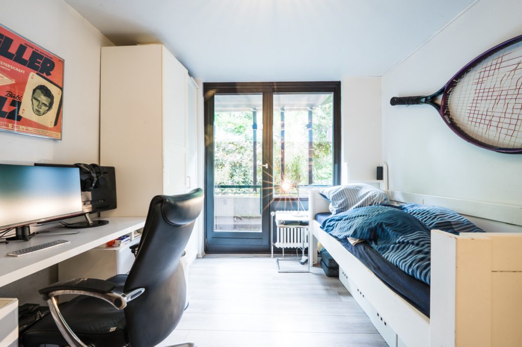 Immobilienangebot - Köln - Alle - Maisonette mit Hauscharakter  -  Ruhig, diskret mit viel Grün umgeben
