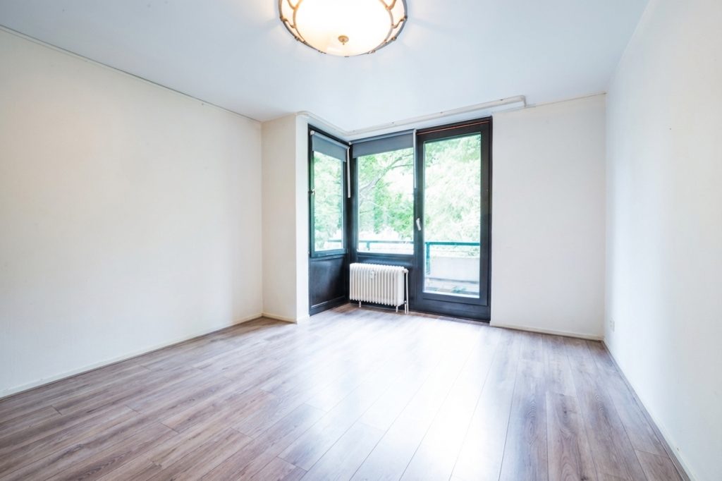 Immobilienangebot - Köln - Alle - Maisonette mit Hauscharakter  -  Ruhig, diskret mit viel Grün umgeben