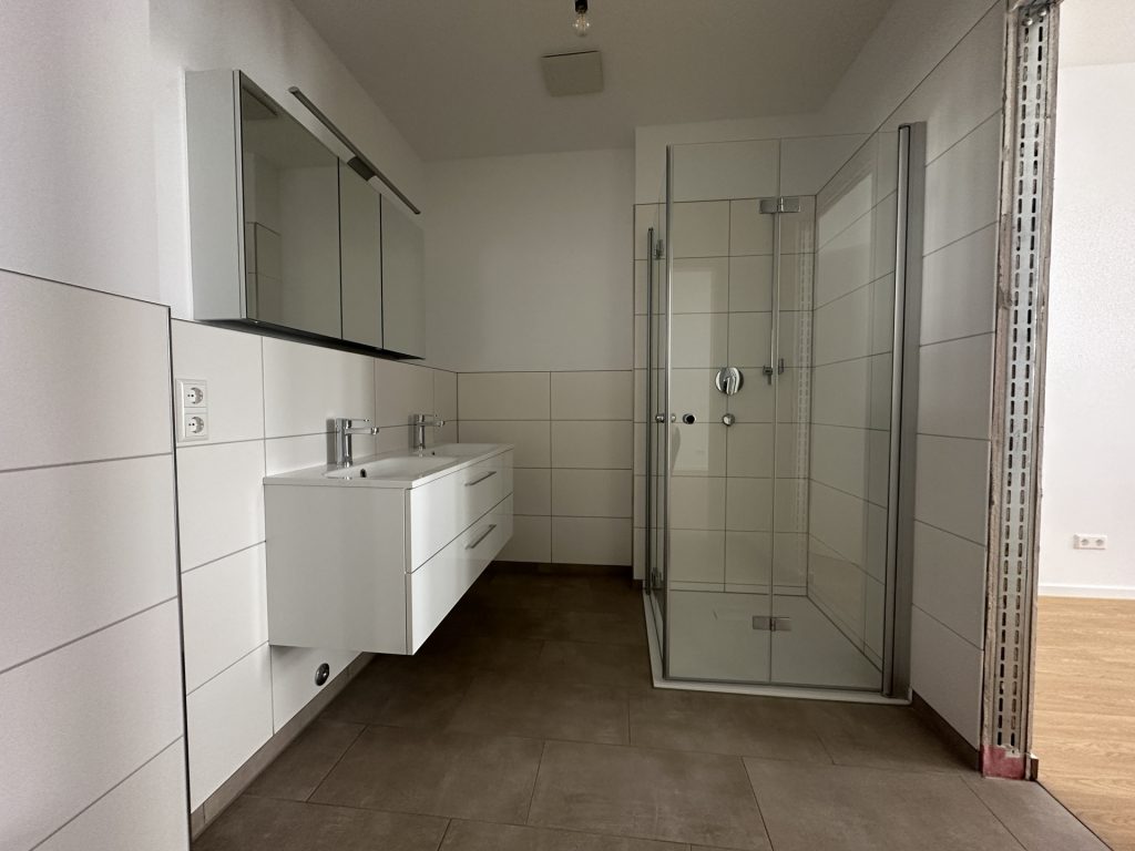 Immobilienangebot - Aachen / Mitte - Alle - 3 Zimmer  -  Küche inklusive  -  zentrale Lage