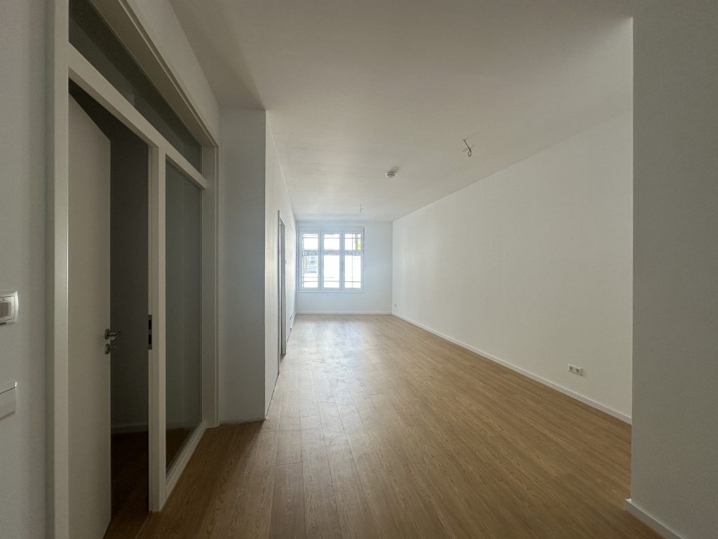 Immobilienangebot - Aachen / Mitte - Alle - 2,5 Zimmer  -  Küche inklusive  -  zentrale Lage