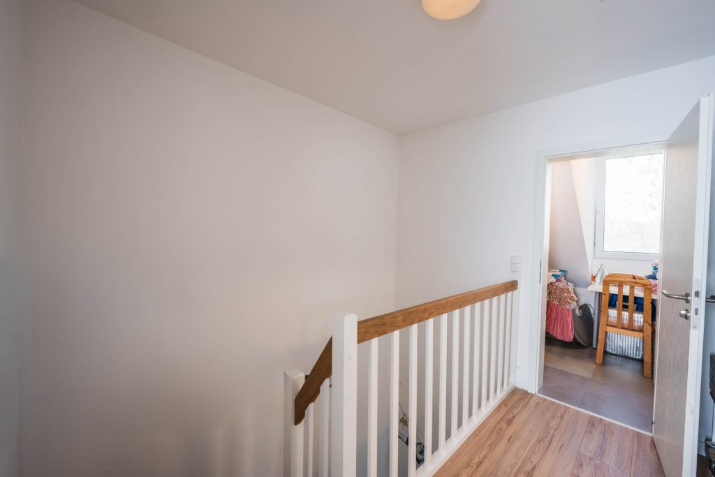 Immobilienangebot - Vettweiß - Alle - Moderne DHH mit Garten, offenem Wohnkonzept & idyllischer Lage