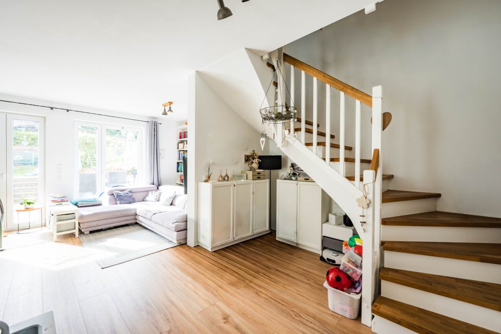Immobilienangebot - Vettweiß - Alle - Moderne DHH mit Garten, offenem Wohnkonzept & idyllischer Lage