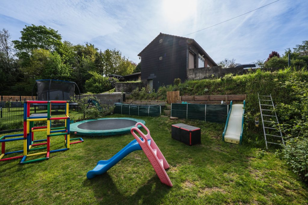 Immobilienangebot - Vettweiß - Alle - Moderne DHH mit Garten, offenem Wohnkonzept & idyllischer Lage