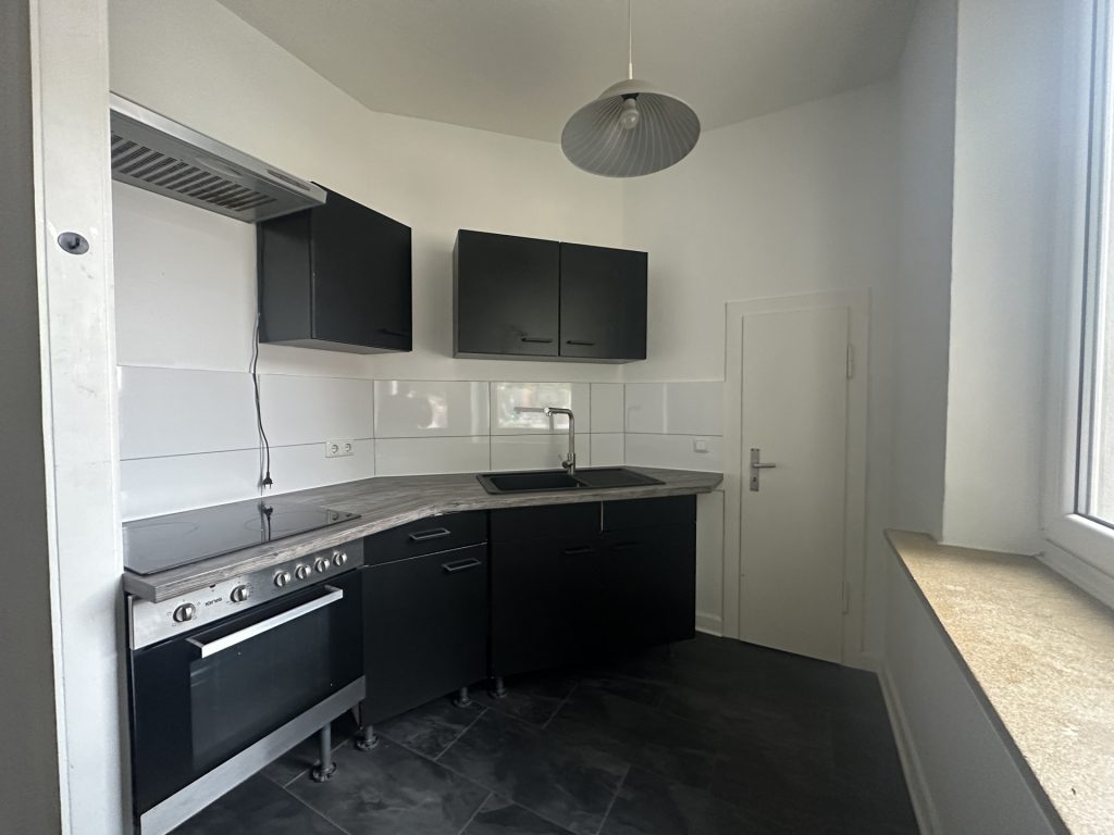 Immobilienangebot - Aachen - Alle - 2 Zimmer | Altbau mit hohen Decken | Frisch renoviert | Aachen City