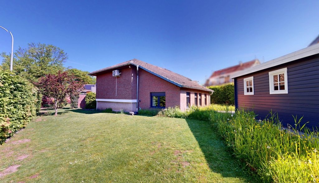 Immobilienangebot - Erftstadt - Alle - Raum für Leben, Arbeiten & Ideen  -  stilvoll sanierter Wohlfühl-Bungalow