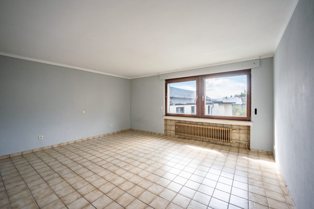 Immobilienangebot - Dahlem - Alle - Mehrgenerationenhaus mit Potenzial  -  Flexible Nutzung  -  Großzügige Flächen