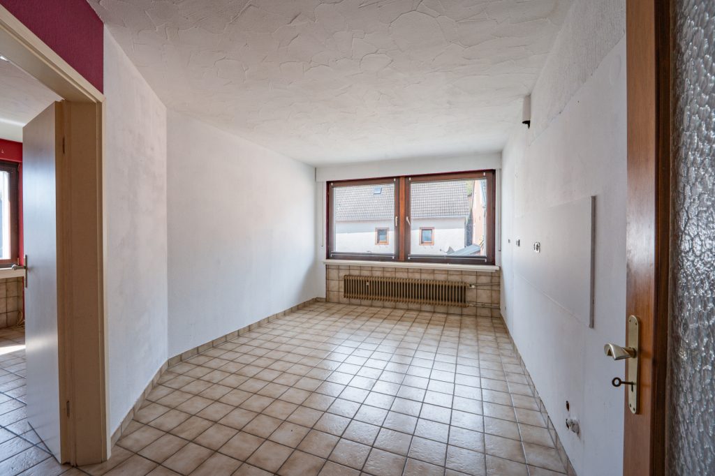 Immobilienangebot - Dahlem - Alle - Mehrgenerationenhaus mit Potenzial  -  Flexible Nutzung  -  Großzügige Flächen
