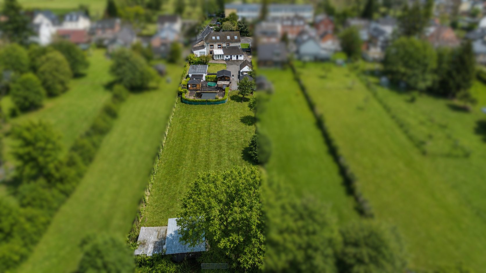 Immobilienangebot - Aachen - Alle - Historisches Anwesen mit Pferdeställen, Outdoor-Küche & Schwimmteich