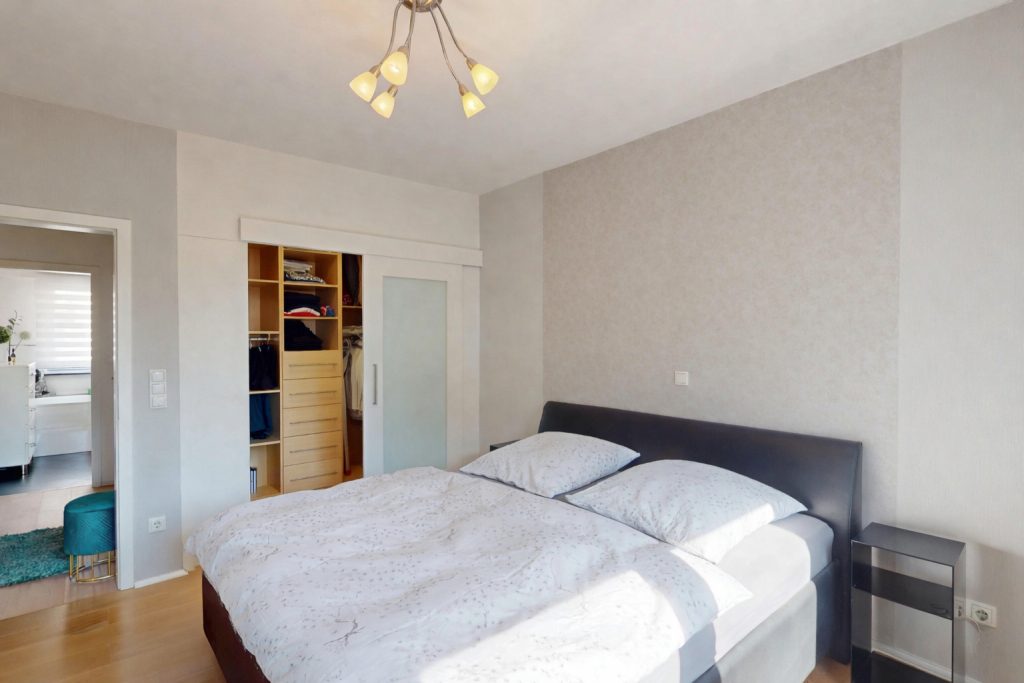 Immobilienangebot - Brühl - Alle - Zins- und Renditeobjekt  -  Innenstadtlage  -  Solide Ertragsbasis