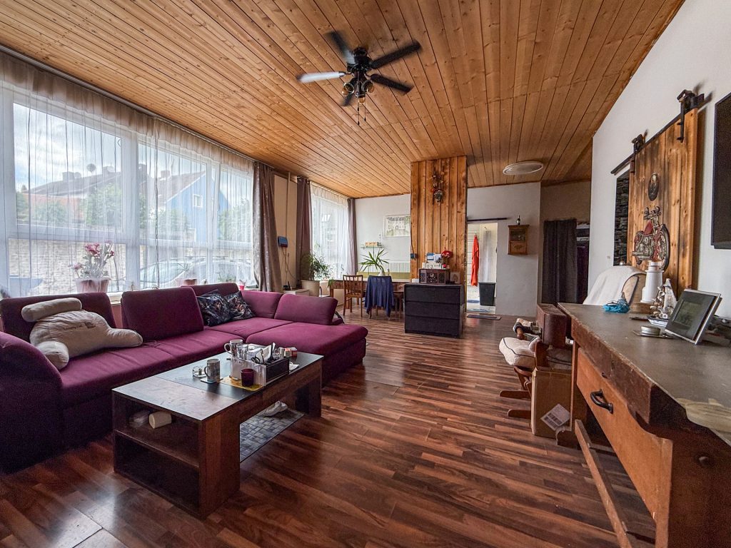Immobilienangebot - Linnich - Alle - Mehrfamilienhaus-Ensemble auf großzügigem Grundstück in Linnich