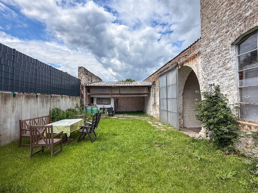 Immobilienangebot - Linnich - Alle - Mehrfamilienhaus-Ensemble auf großzügigem Grundstück in Linnich