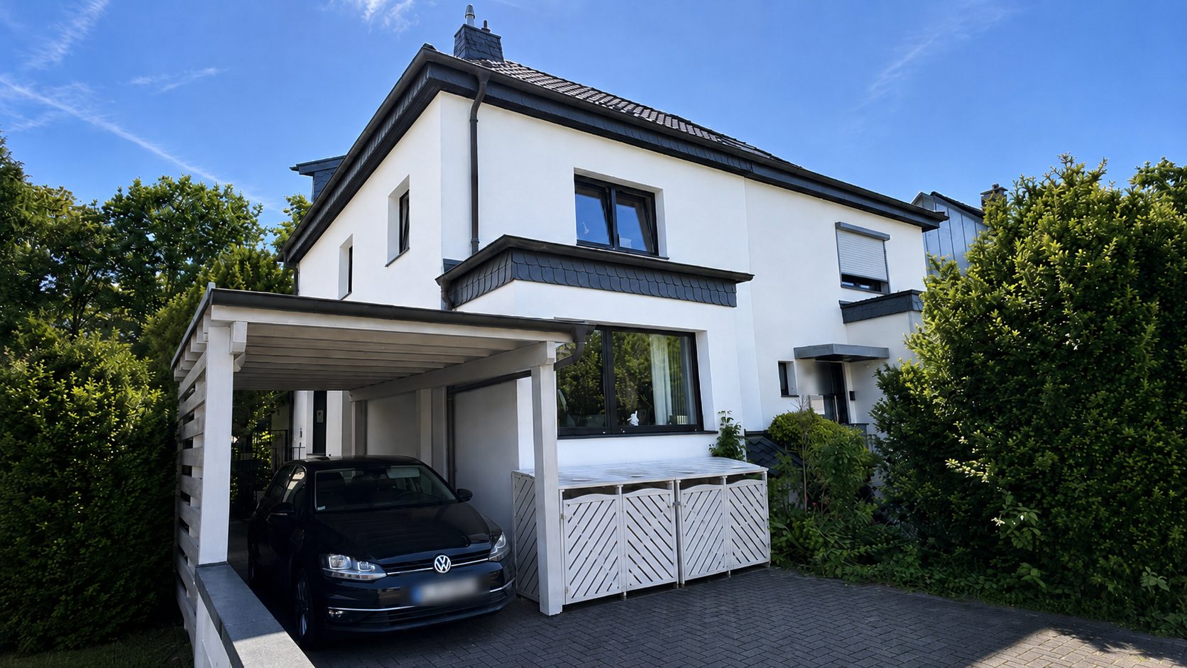 Immobilienangebot - Köln - Alle - Teilsanierte Doppelhaushälfte  -  Modernes Wohnkonzept  -  Kamin