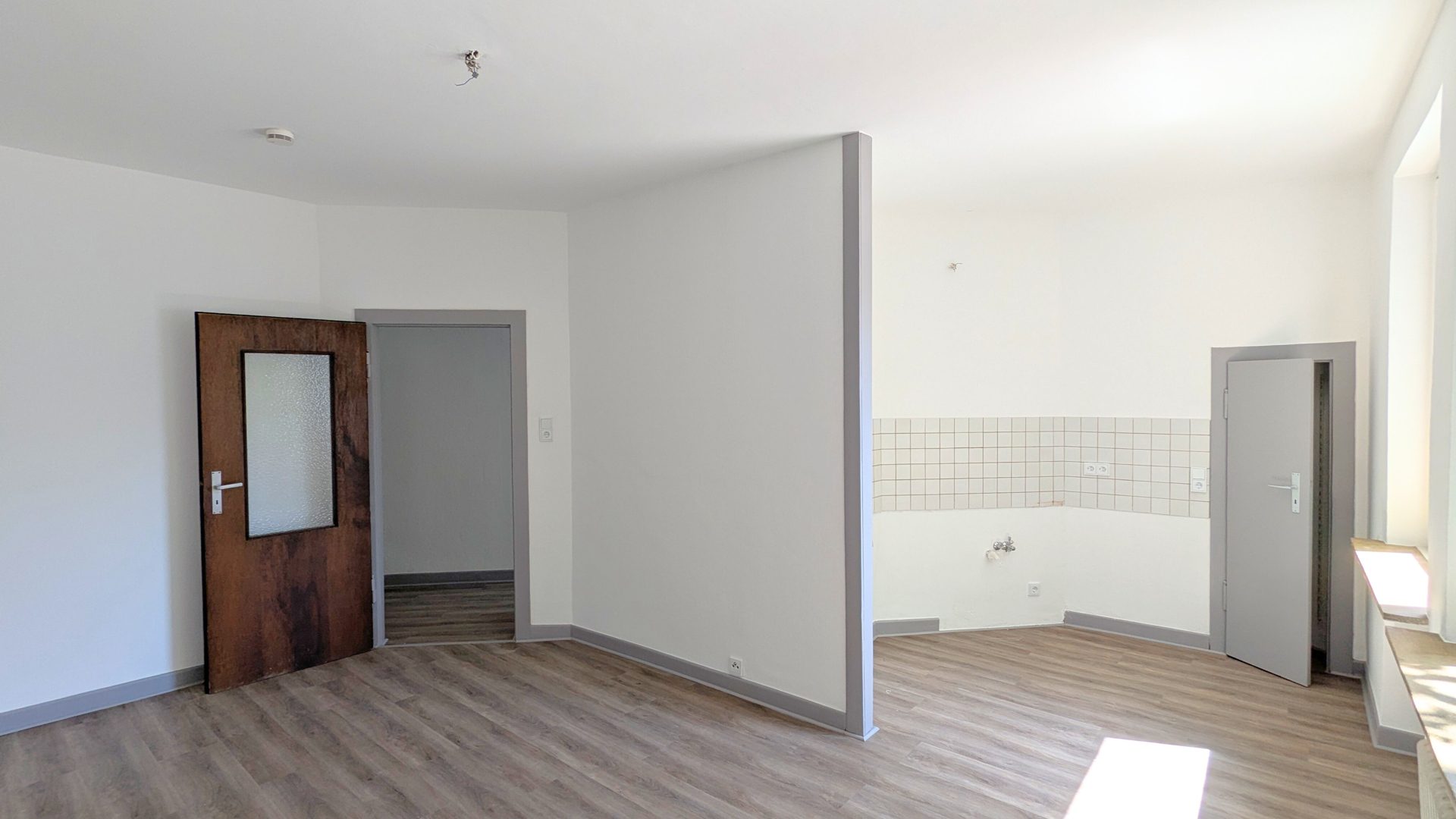 Immobilienangebot - Aachen - Alle - 2 Zimmer | Altbau mit hohen Decken | Frisch renoviert | Aachen City