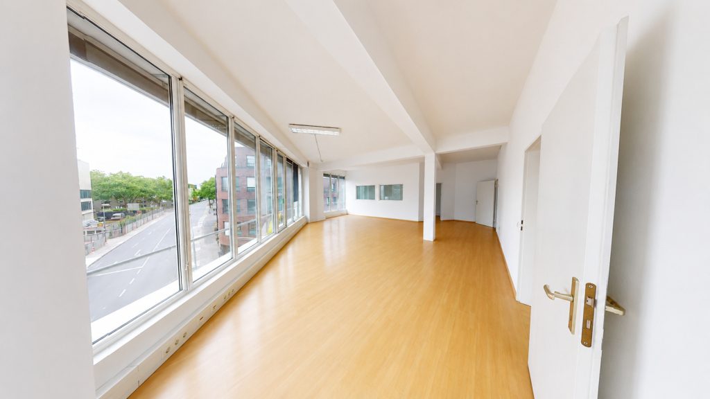 Immobilienangebot - Köln-Ehrenfeld - Alle - Viel Raum für Ihre Ideen – Gewerbefläche in Köln-Ehrenfeld