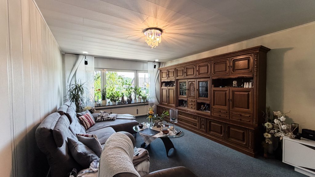 Immobilienangebot - Rheurdt - Alle - Zweifamilienhaus mit Einliegerwohnung  -  Beliebte Wohnlage  -  Kapitalanlage