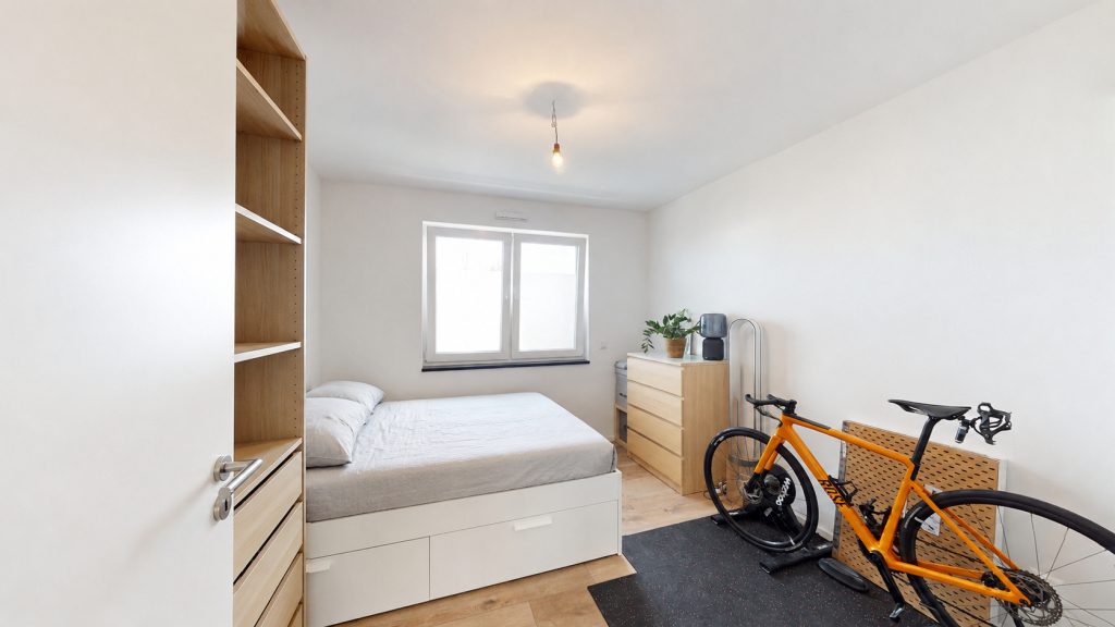 Immobilienangebot - Hürth - Alle - Modernes Wohnen  -  Vermietet & wertbeständig  -  2-Zimmer mit Loggia