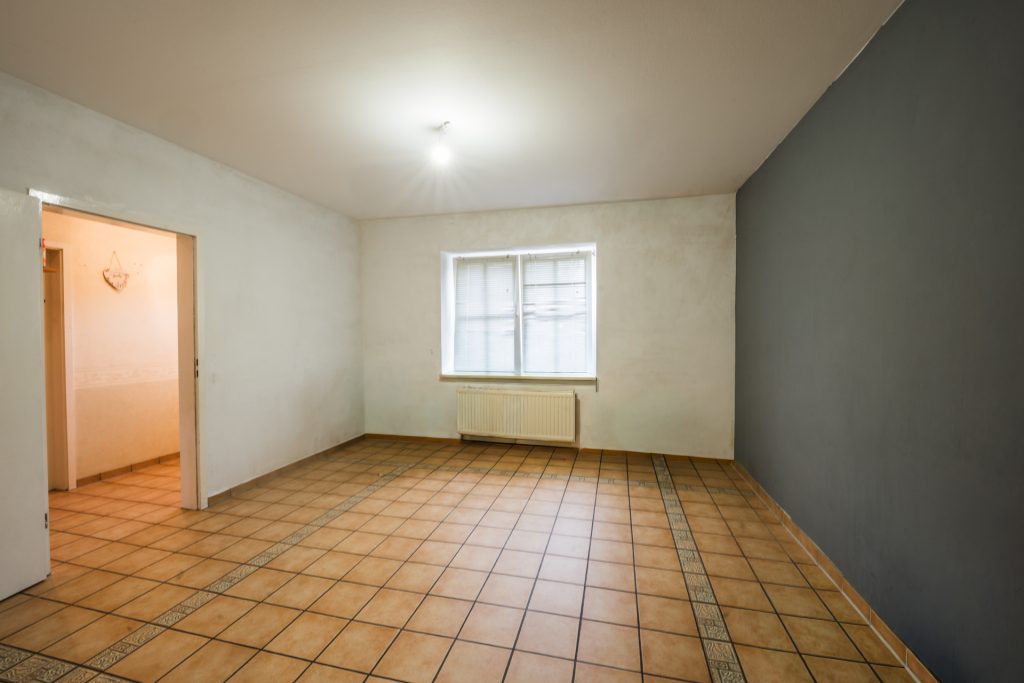 Immobilienangebot - Titz - Alle - Familienfreundliche Doppelhaushälfte mit zwei Garagen & gepflegtem Garten