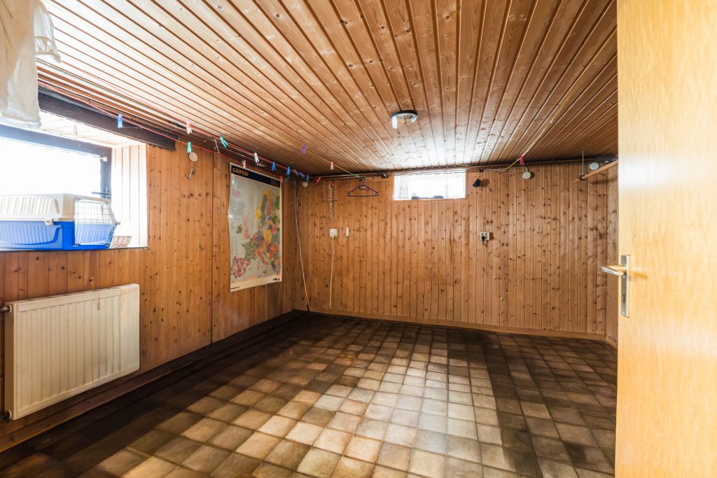 Immobilienangebot - Titz - Alle - Familienfreundliche Doppelhaushälfte mit zwei Garagen & gepflegtem Garten
