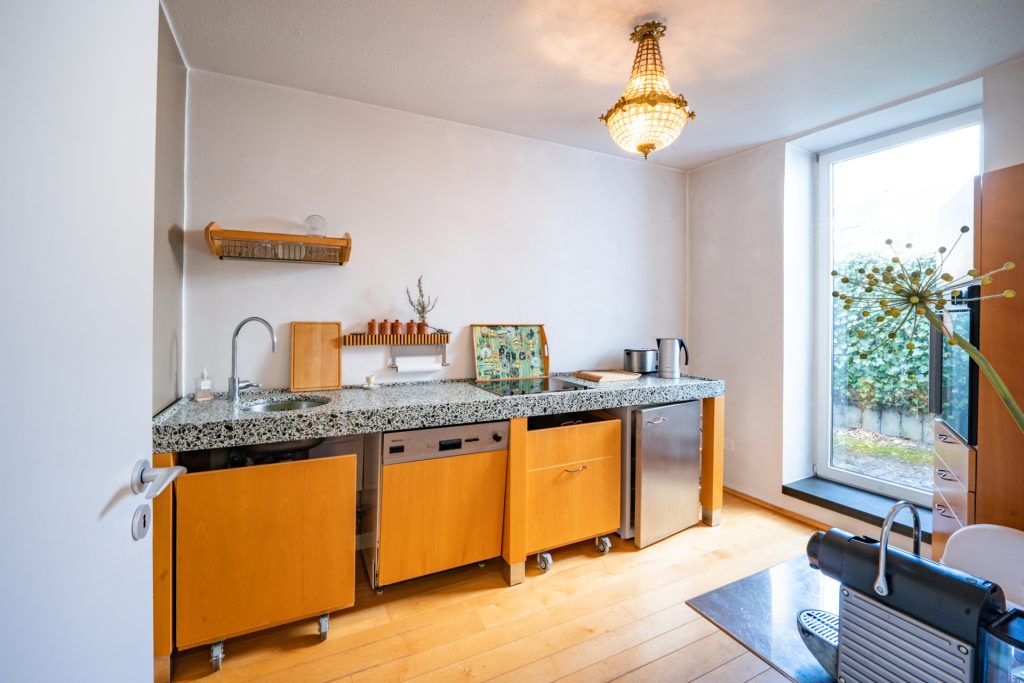 Immobilienangebot - Dahlem - Alle - Eigenes Gartenhaus  -  Eigenständige Nutzung  -  Wohnen im Grünen