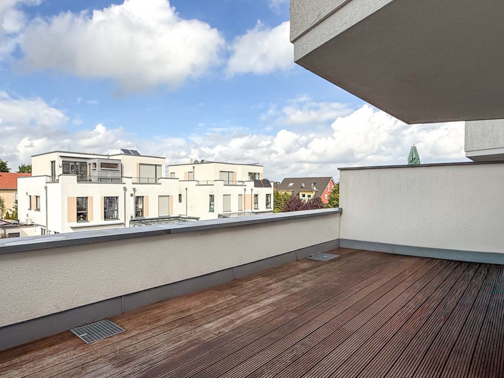 Immobilienangebot - Köln / Widdersdorf - Alle - 3-Zimmer-Wohnung  -  Terrasse & 
Loggia   -   Tiefgaragenstellplatz