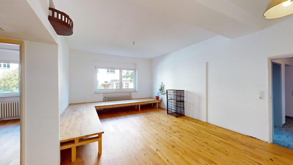 Immobilienangebot - Köln / Klettenberg - Alle - Großzügige Altbauwohnung  -  Ruhiges Umfeld mit Flair  -  Gartenmitbenutzung