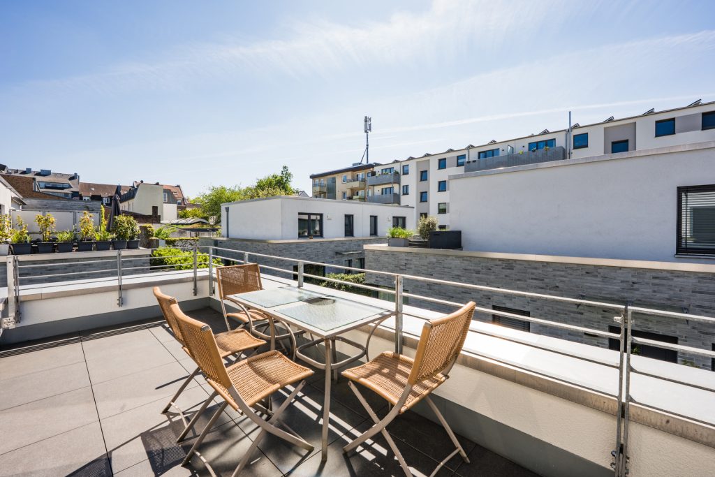 Immobilienangebot - Köln / Sülz - Alle - Köln-Sülz  -  Moderne DHH  -   KFW 55 Haus  -  Energieeffizienzklasse  A