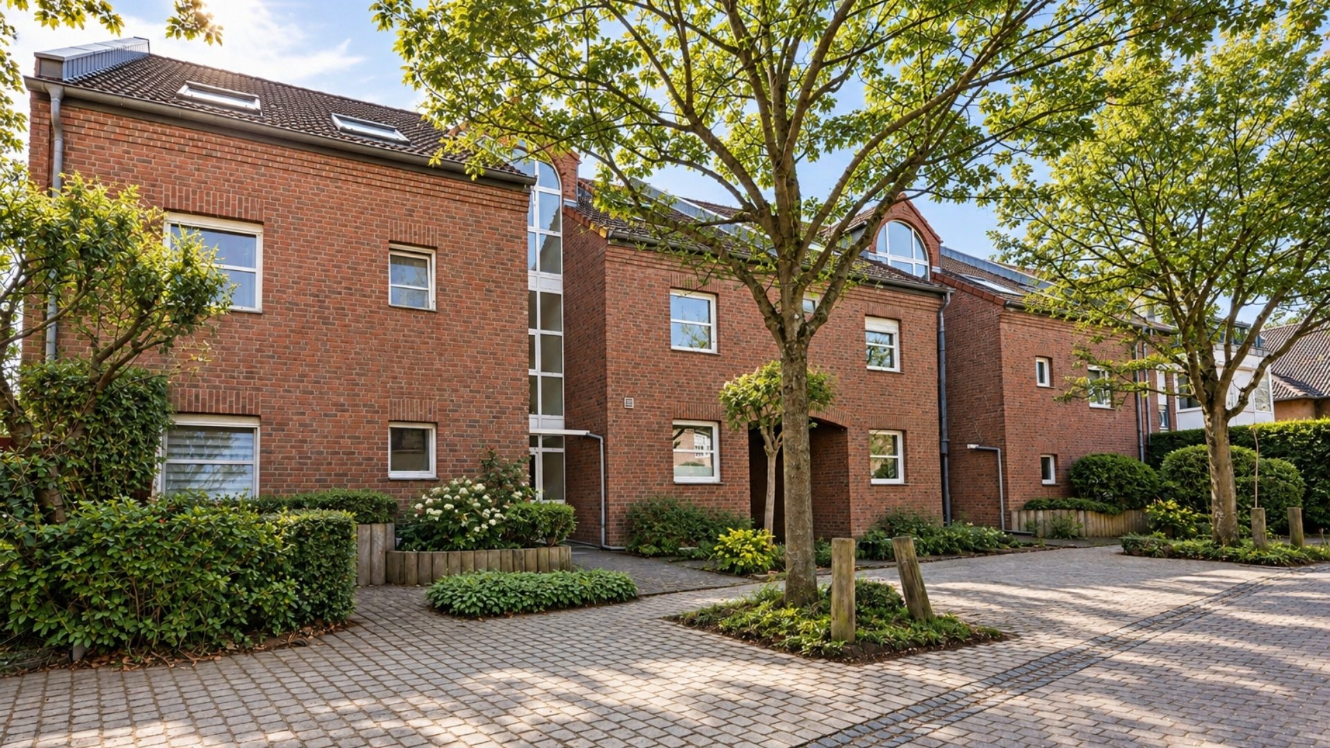 Immobilienangebot - Hürth - Alle - Maisonette mit Charakter  - 
Großzügiges Wohnen über zwei Ebenen