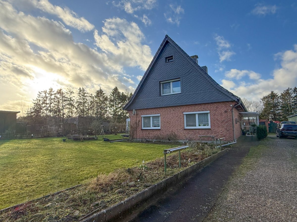 Immobilienangebot - Emkendorf - Alle - Sicher in Richtung Zukunft - Top gepflegtes Einfamilienhaus