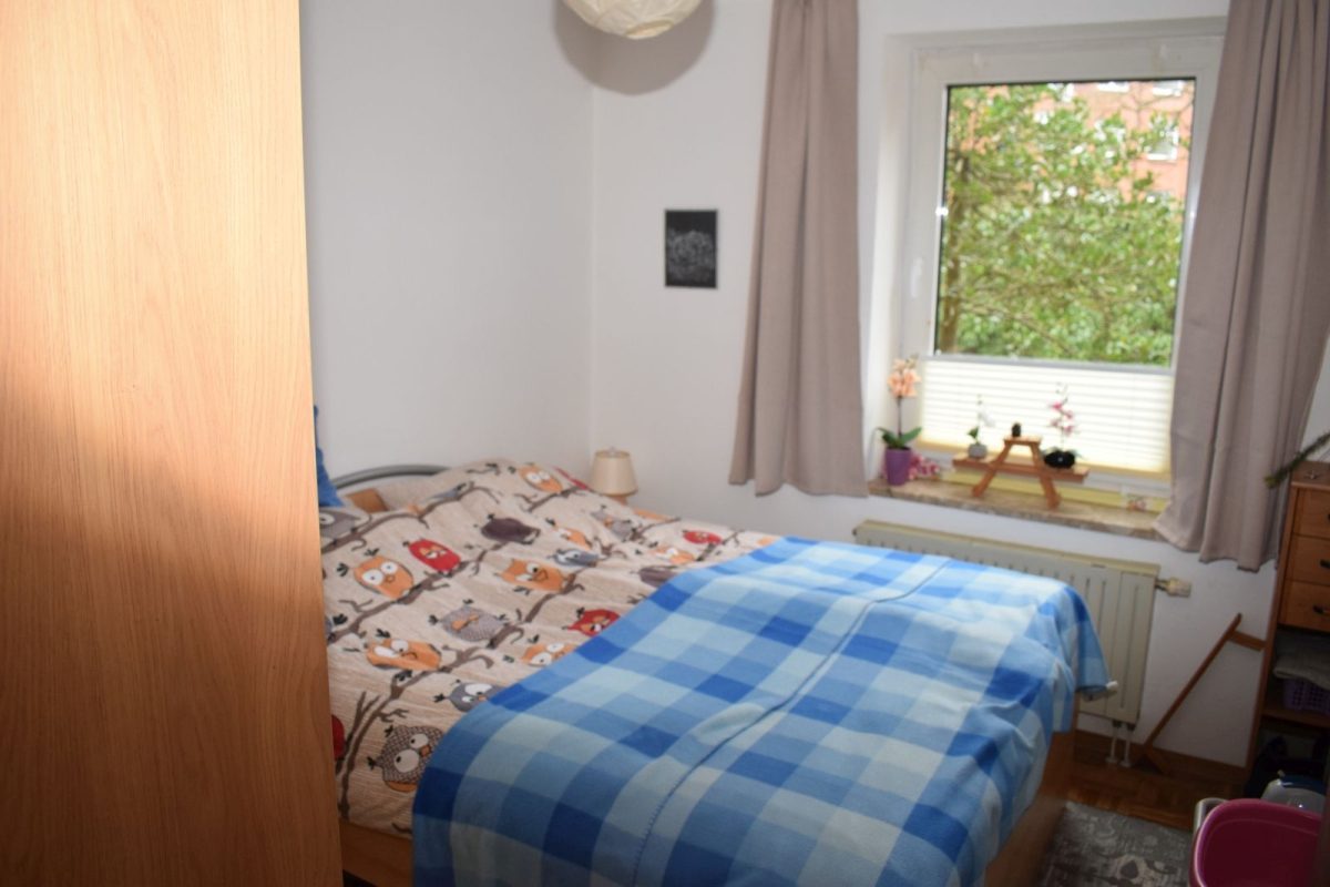 Immobilienangebot - Kiel - Alle - Vermietete 3-Zimmer-ETW mit Tiefgaragenstellplatz in der Wohnanlage "Eiche" im Kieler Zentrum