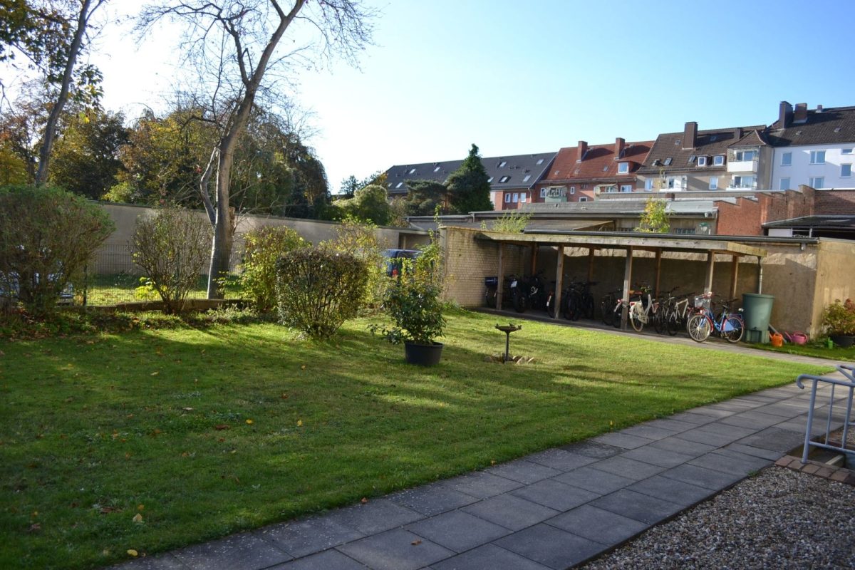 Immobilienangebot - Kiel - Alle - Gemütlich und sonnig unter'm Dach - schöne 3-Zimmer-ETW mit neuer Dachloggia Nh. Blücherplatz
