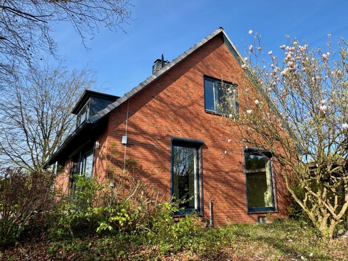 Immobilienangebot - Molfsee - Alle - Gemütliches Einfamilienhaus mit Potenzial - Architektur, Natur und Raum für Visionen
