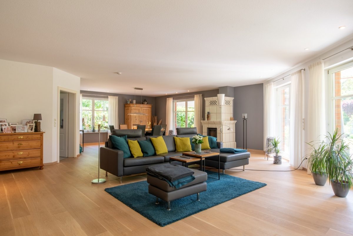 Immobilienangebot - Kiel - Alle - Wohnjuwel in exponierter Randlage von Kronshagen